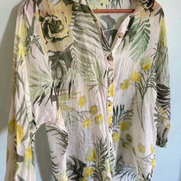 Massimo Dutti Green and Yellow Floral Button-Down Shirt - Picture 3 of 5